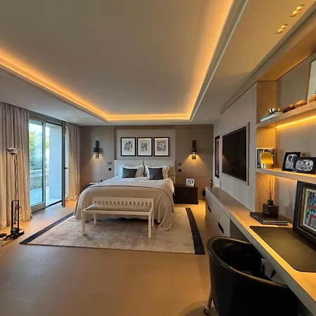Premium 'paradise' In Villa Rocabruna